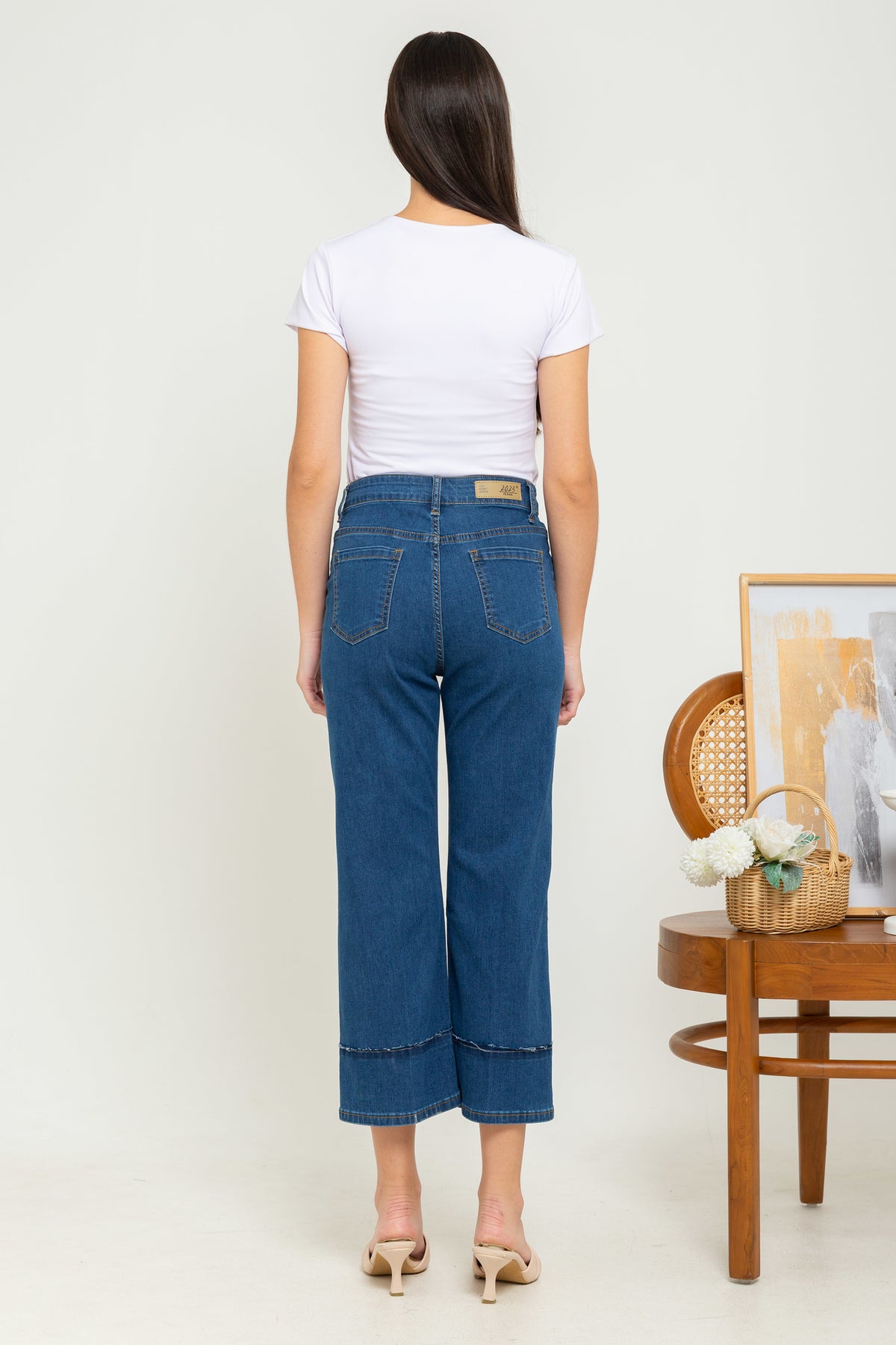 Cropped Dark Blue Jeans c125
