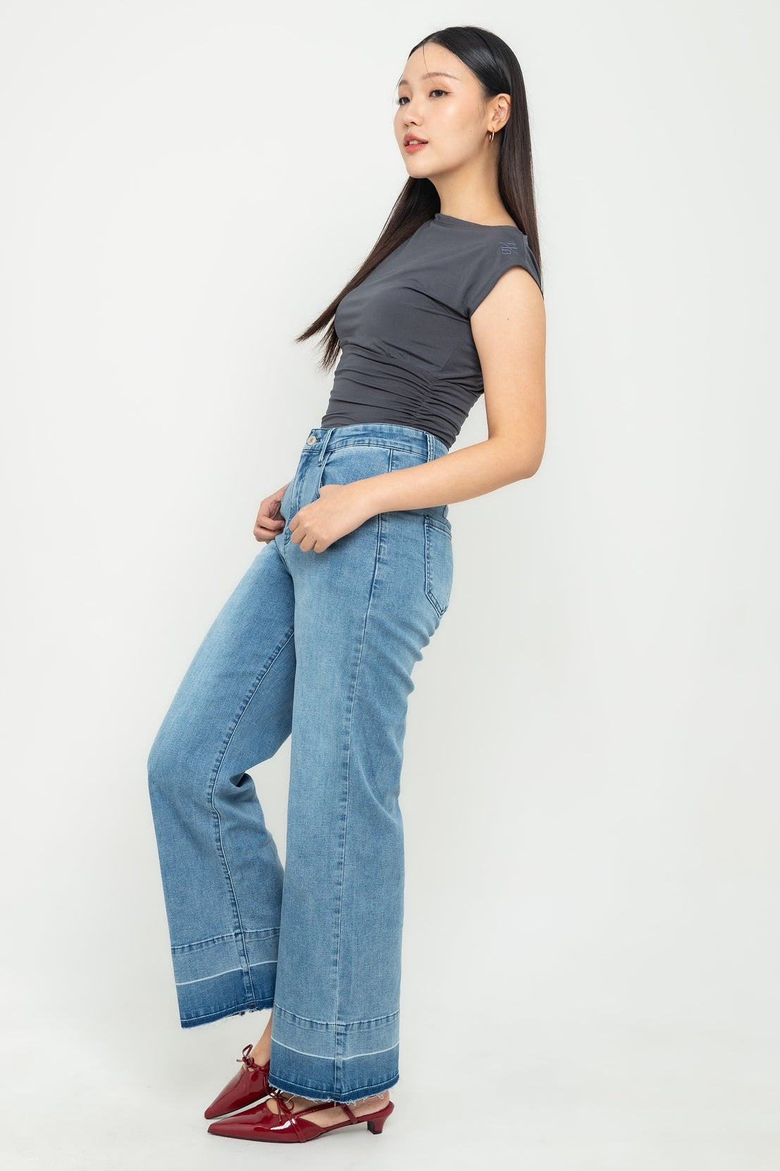 Wide Leg Light Blue Jeans s477