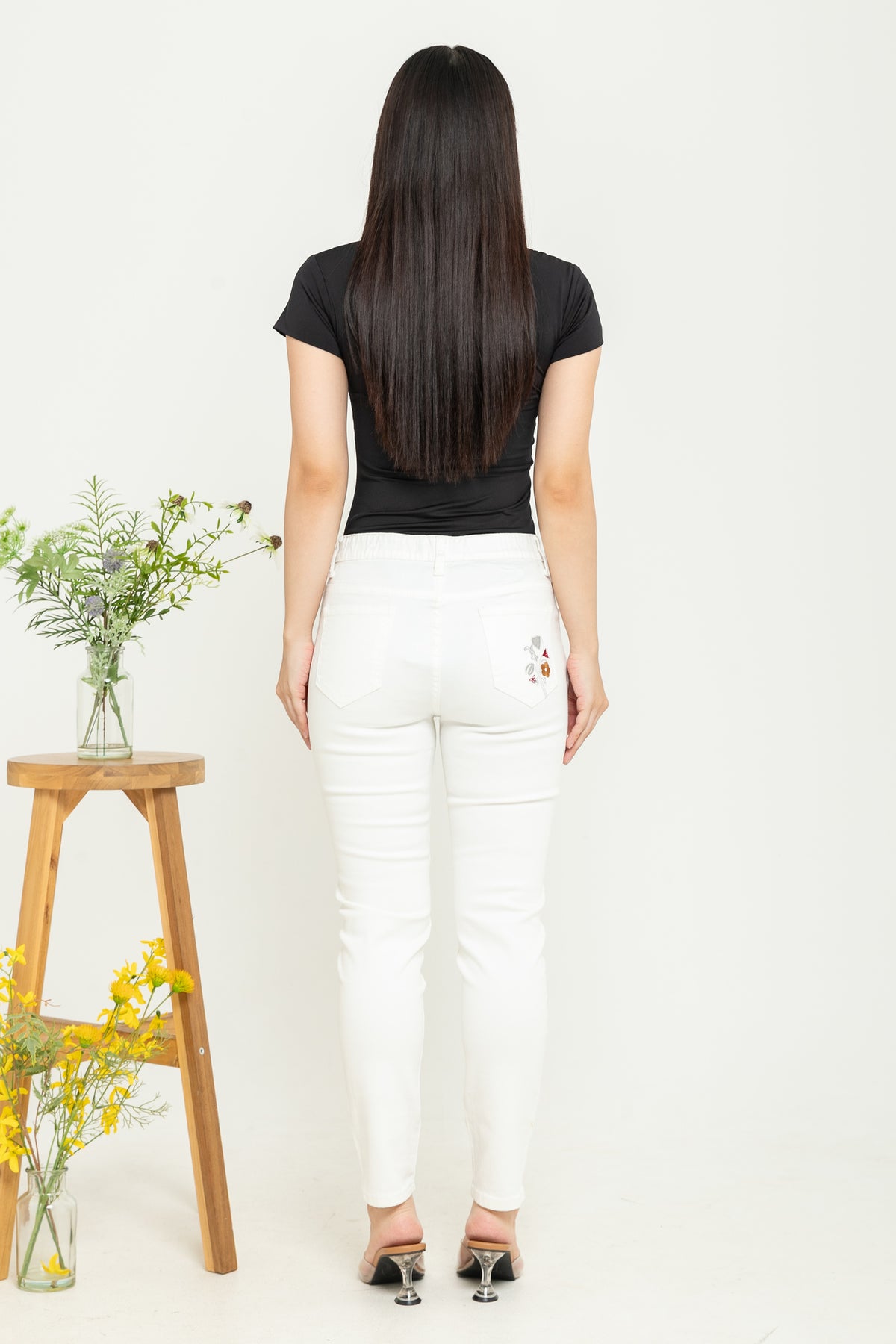 Slim White Jeans s377