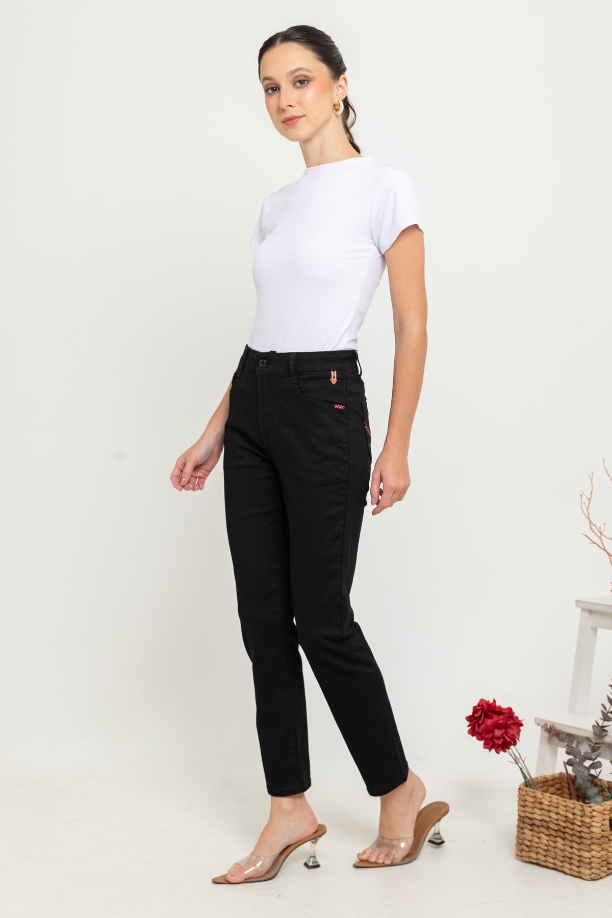 Slim Black Jeans c158