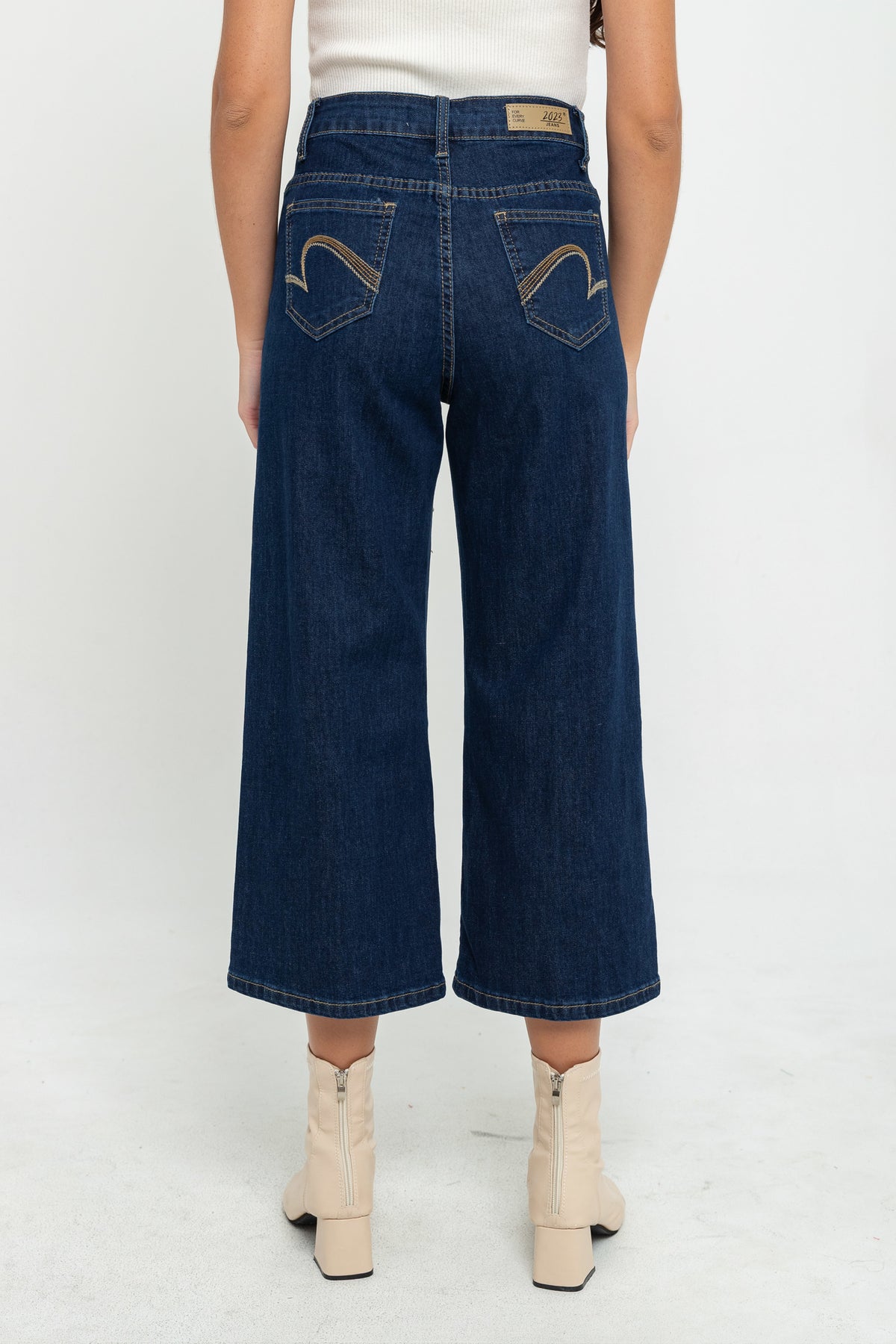Cropped Dark Blue Jeans c169