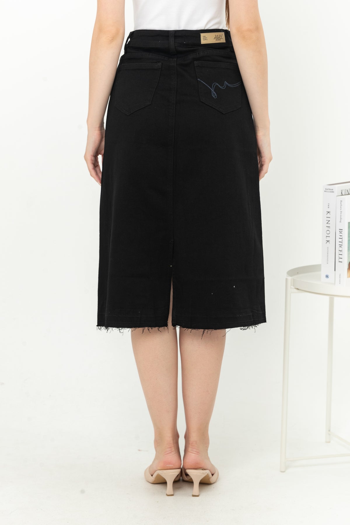 Skirt Black Jeans s342