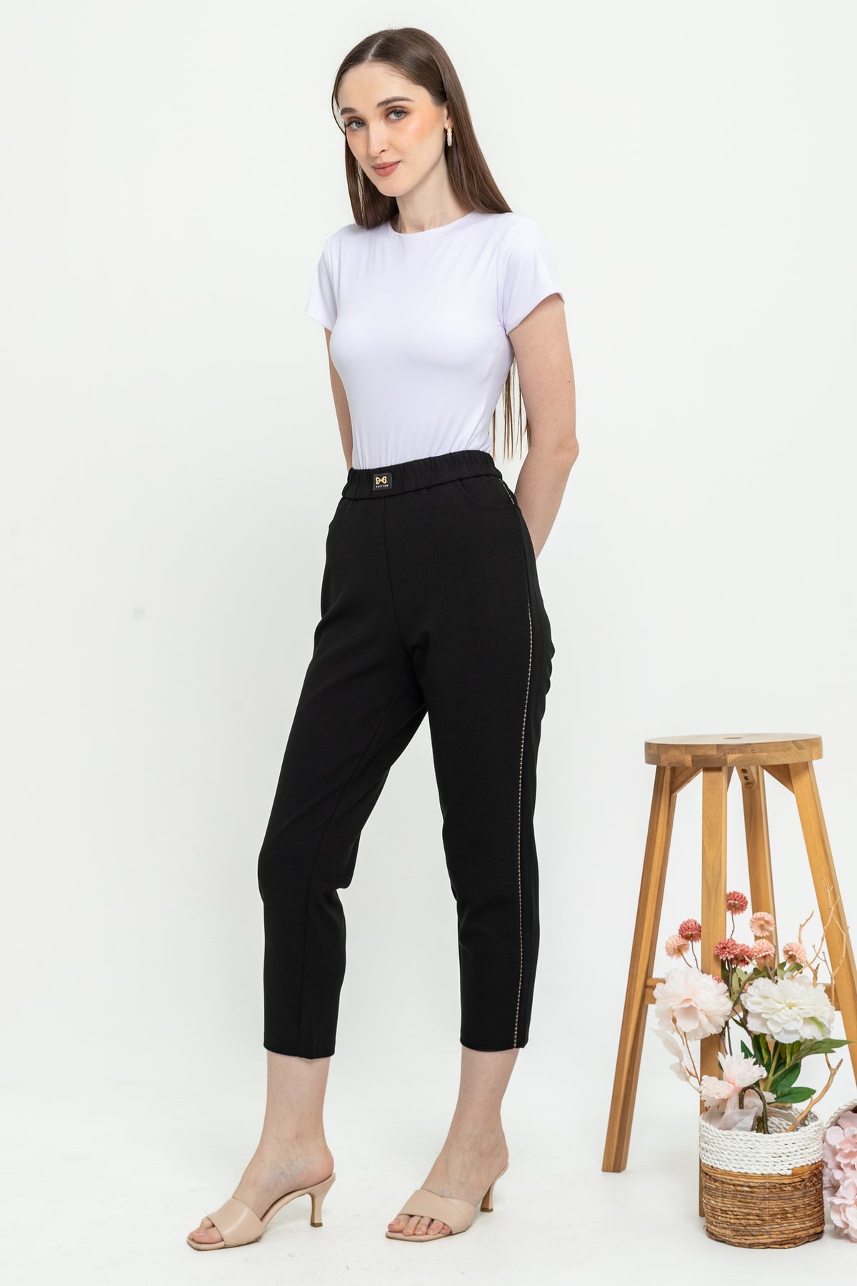 Combed Cotton Cropped Pants 9129