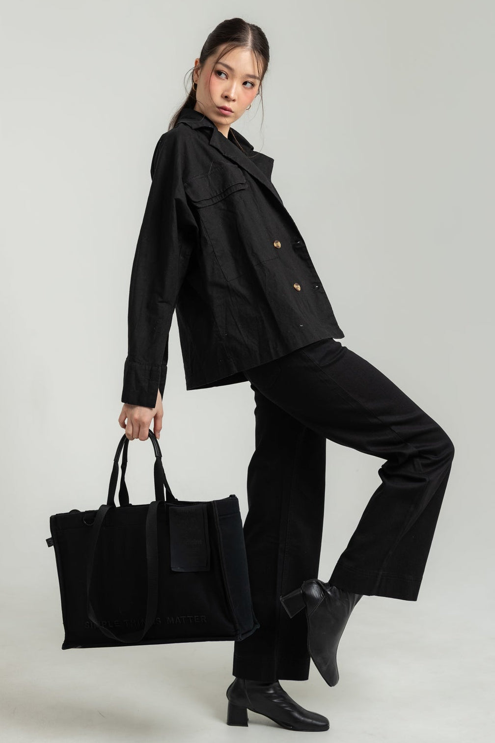 Wide Leg Black Jeans s483
