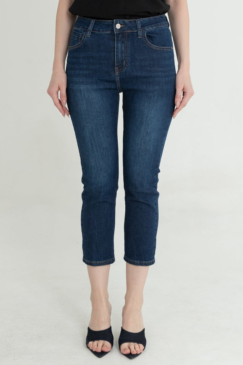 Cropped Dark Blue Jeans c196