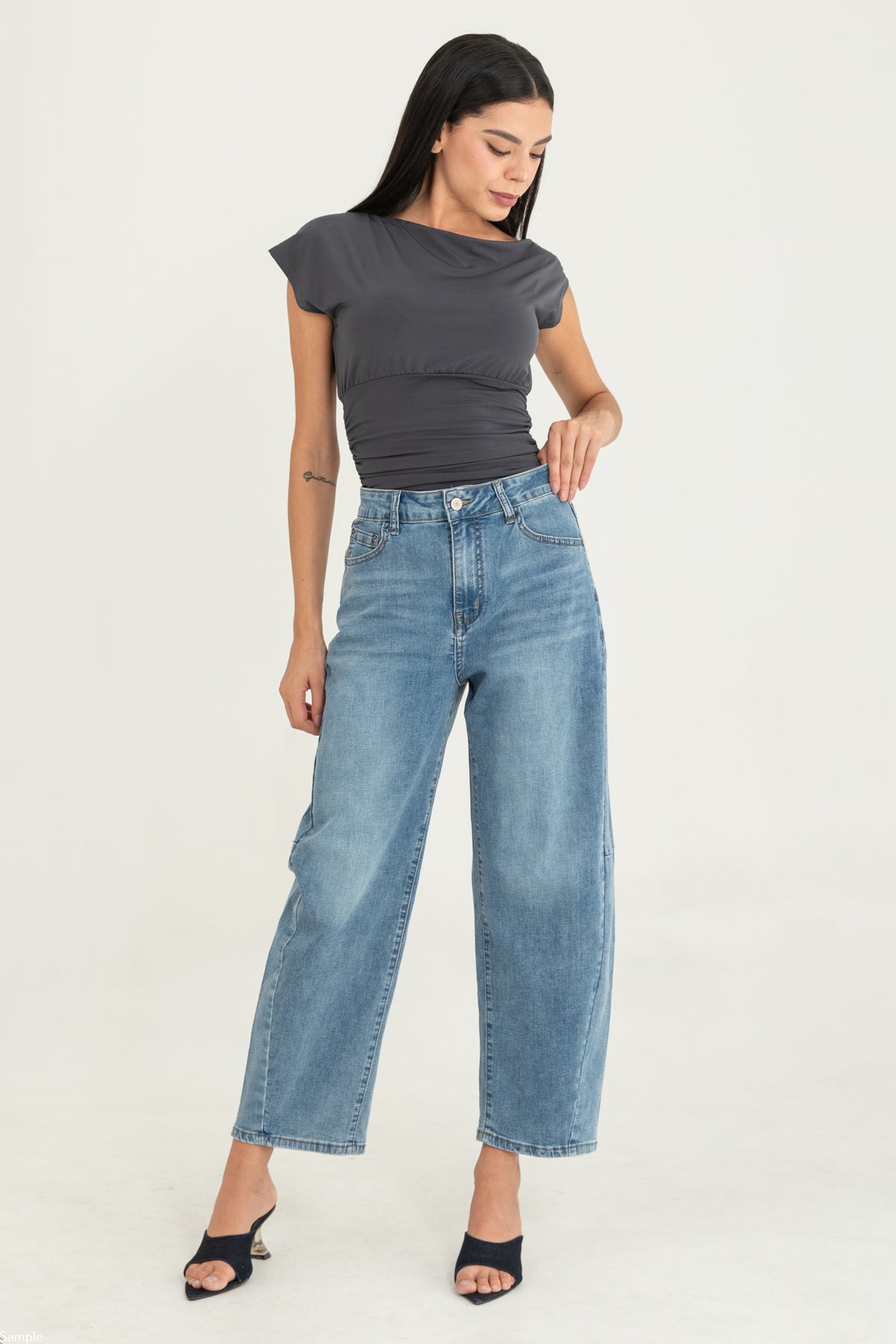 Barrel Light Blue Jeans c215