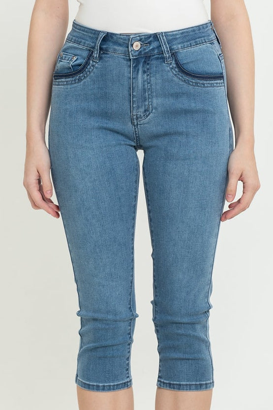 Capri Light Blue Jeans s382