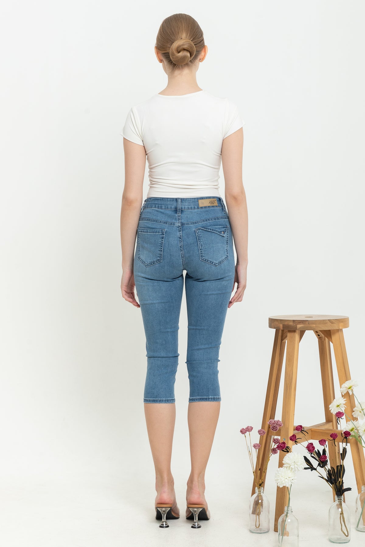 Capri Light Blue Jeans s382