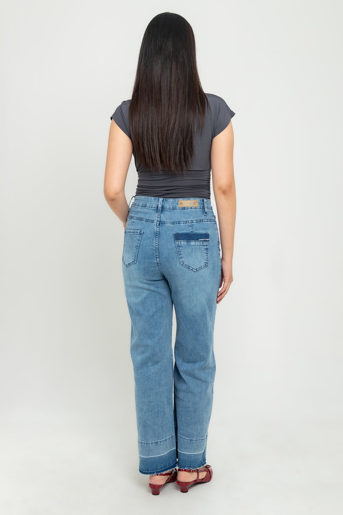 Wide Leg Light Blue Jeans s477