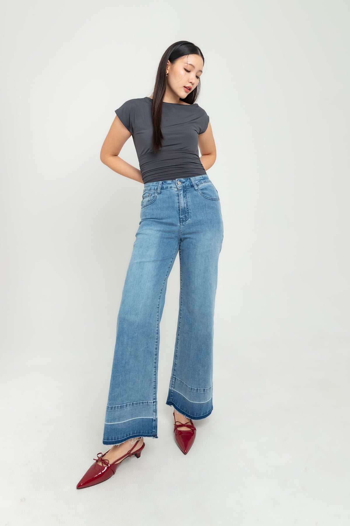 Wide Leg Light Blue Jeans s477