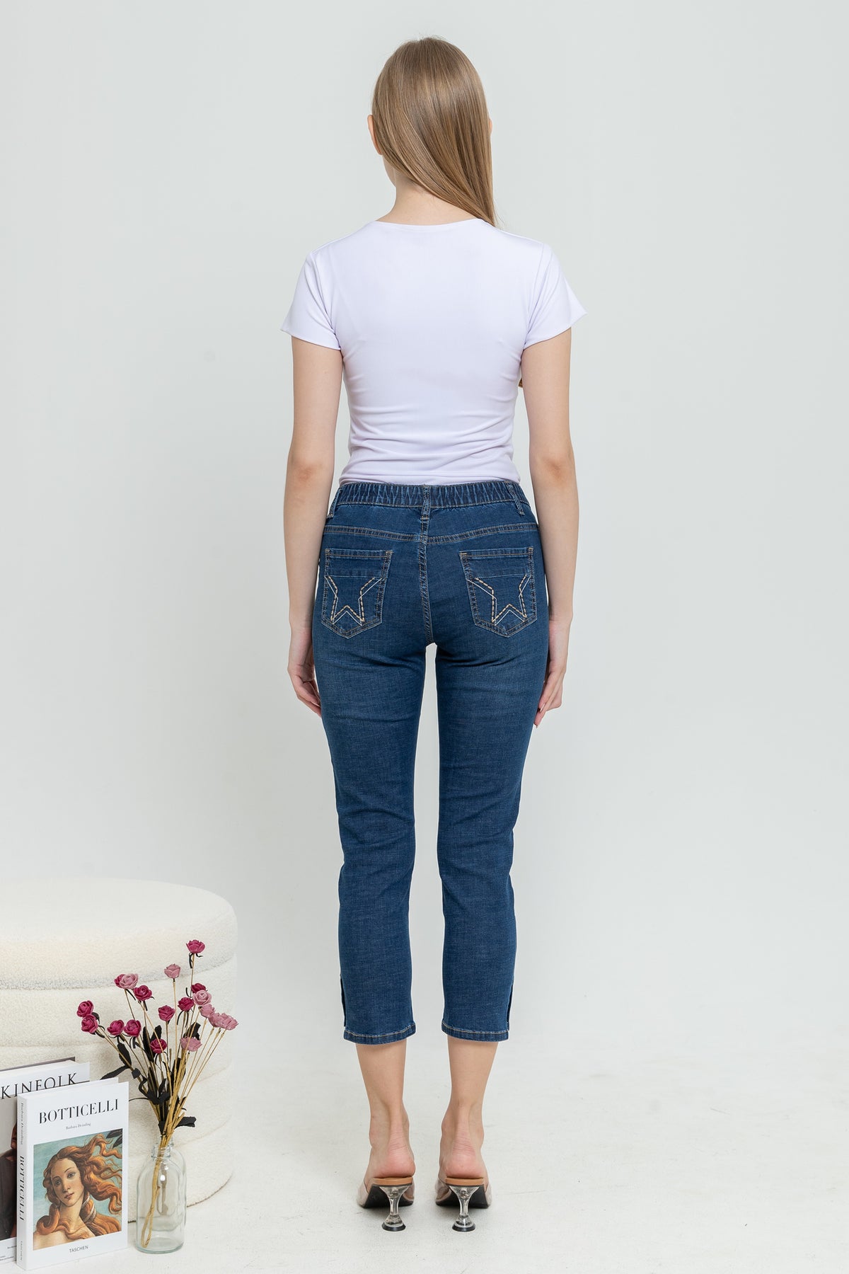 Cropped Dark Blue Jeans s397