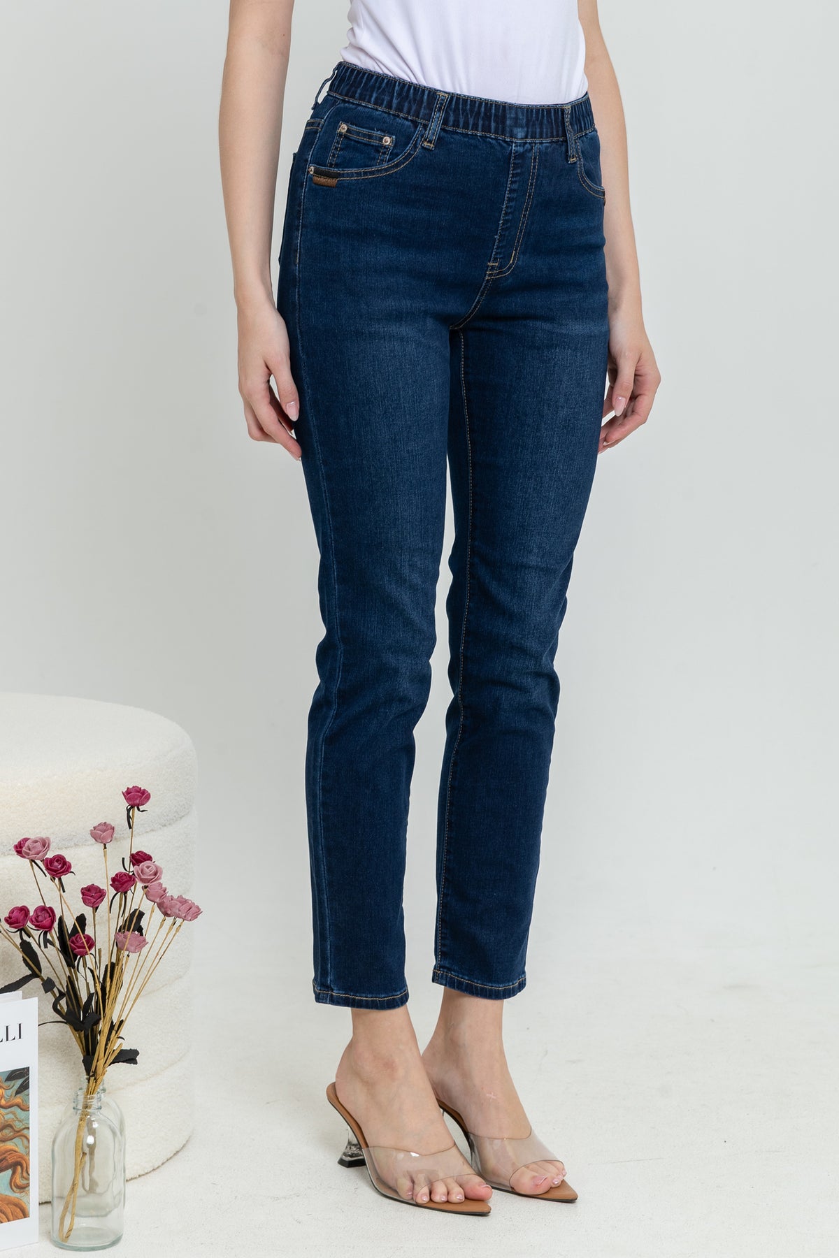 Slim Dark Blue Jeans s400