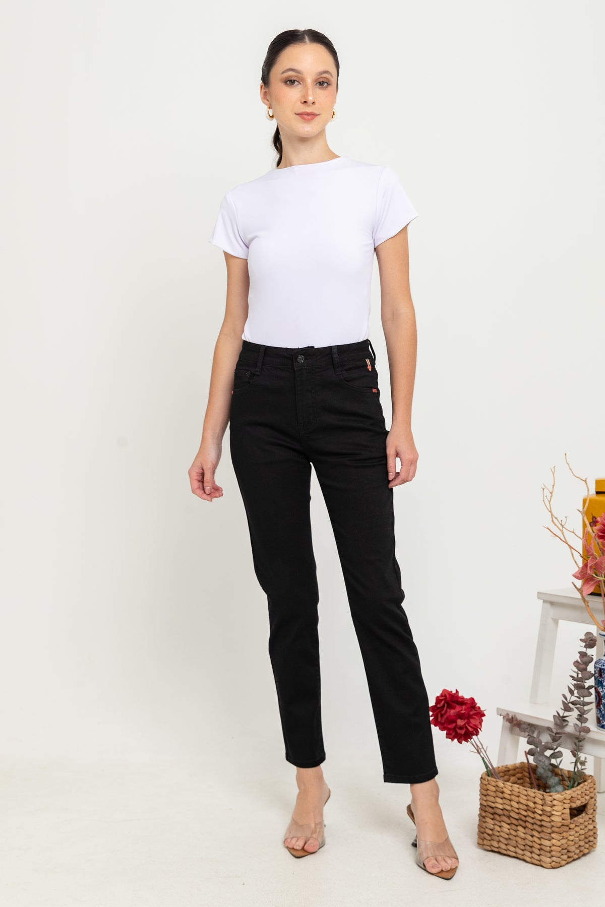 Slim Black Jeans c158