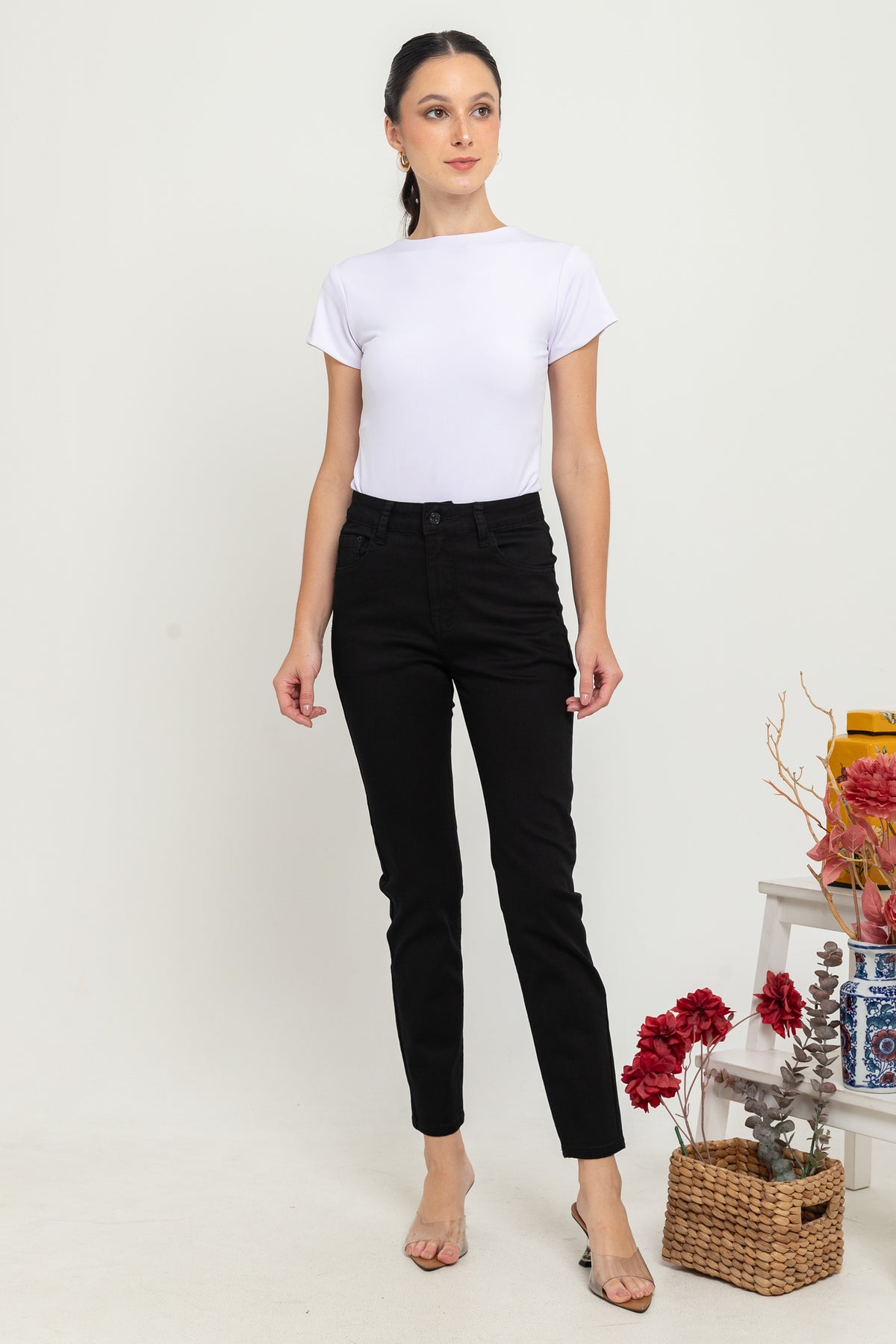 Slim Black Jeans c156