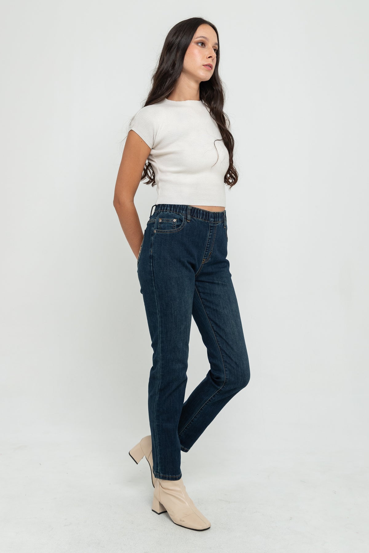 Slim Black Jeans s443