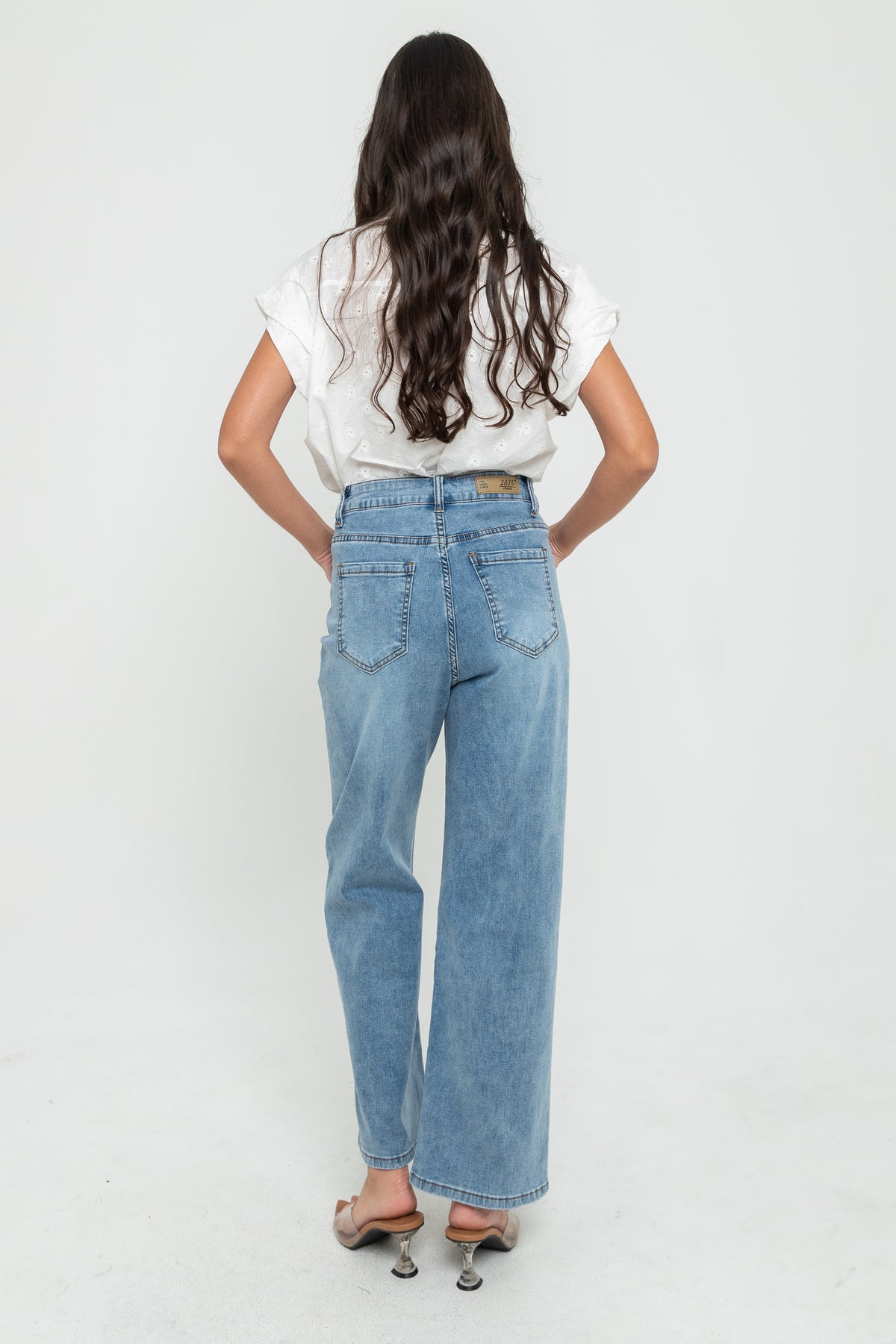 Wide Leg Light Blue Jeans s468