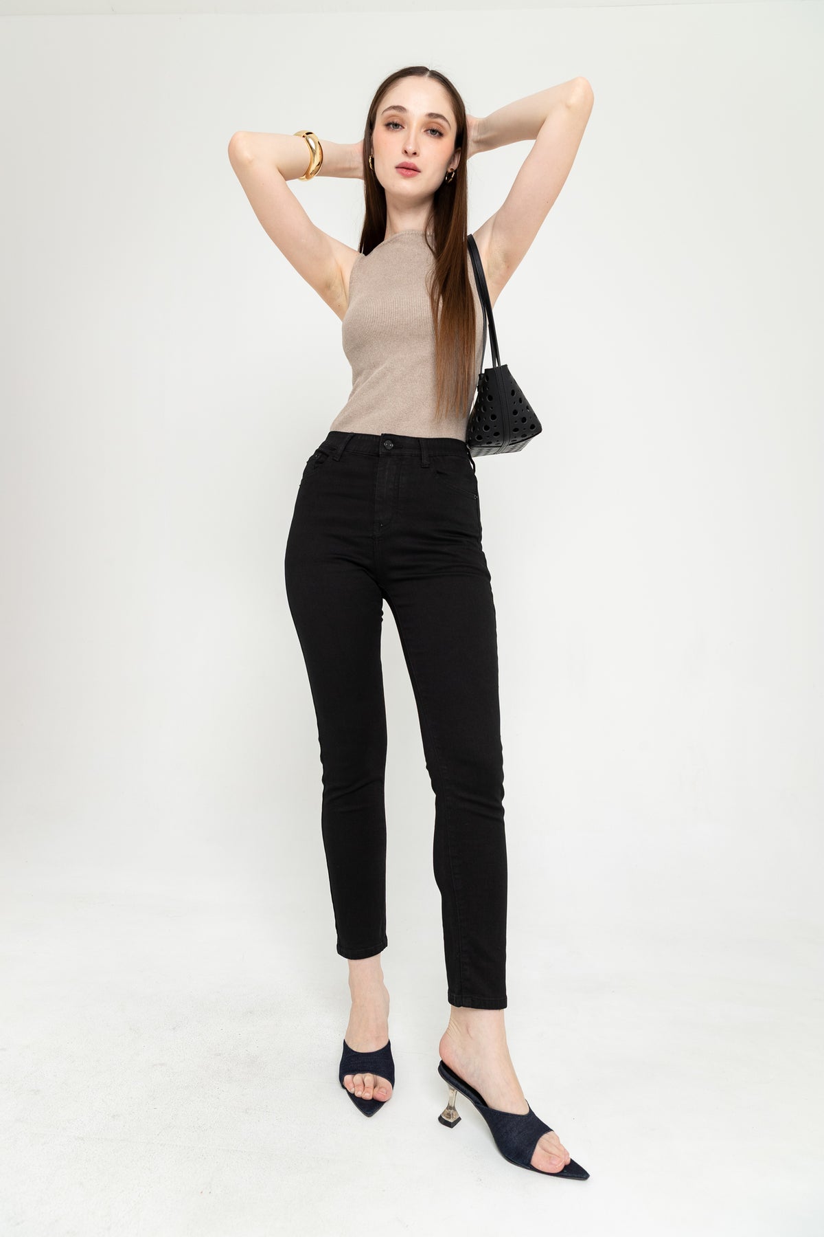 Slim Black Jeans s440