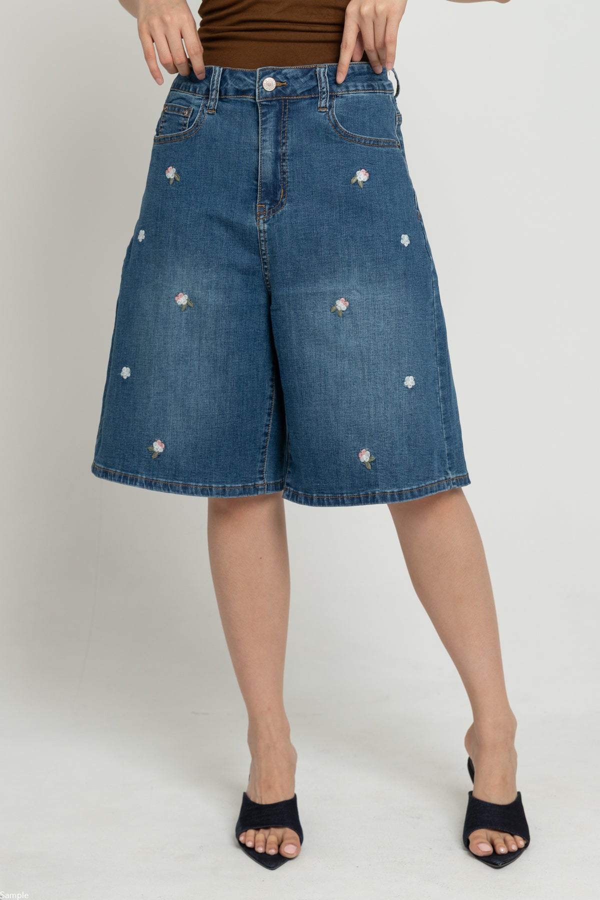 Jorts Dark Blue Embroidered Jeans c208