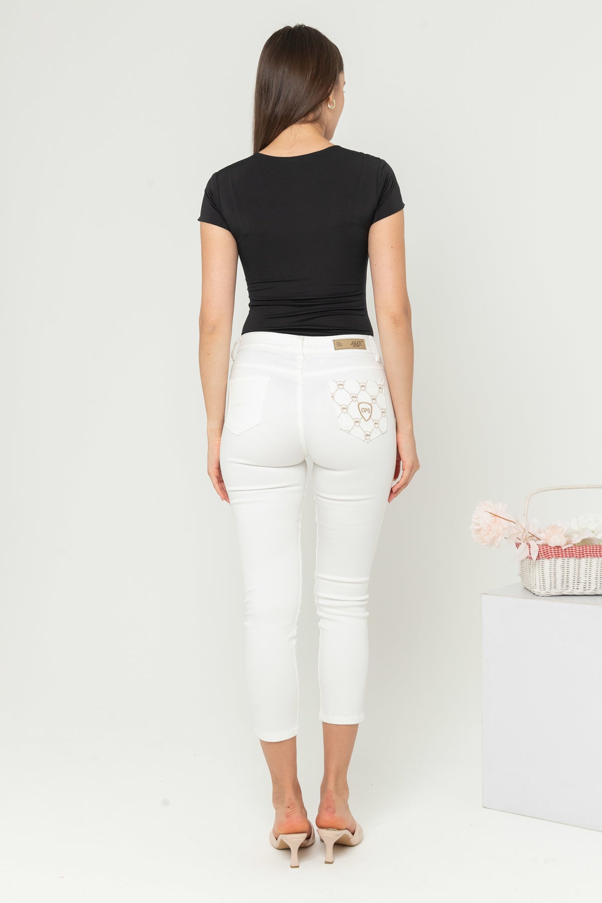 Capri White Jeans s350