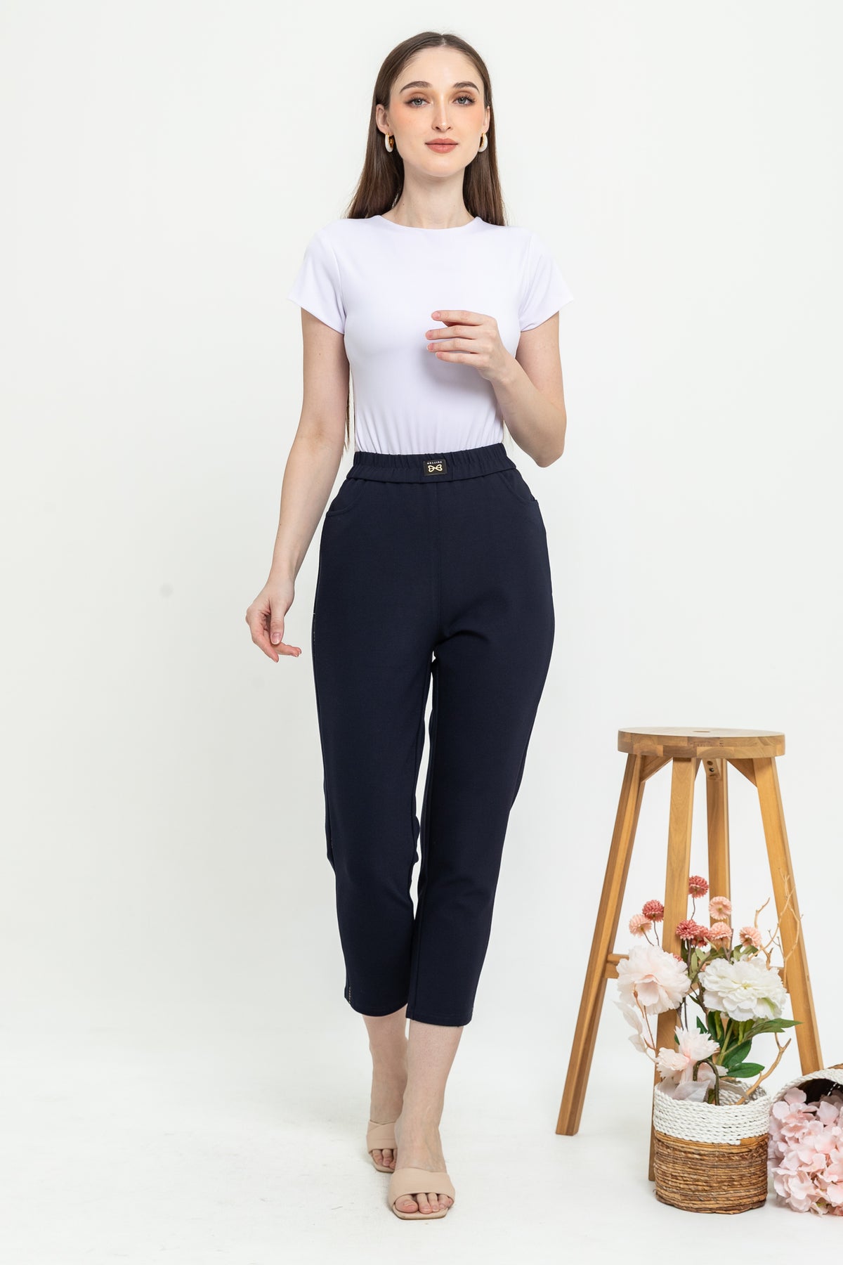 Combed Cotton Cropped Pants 9129