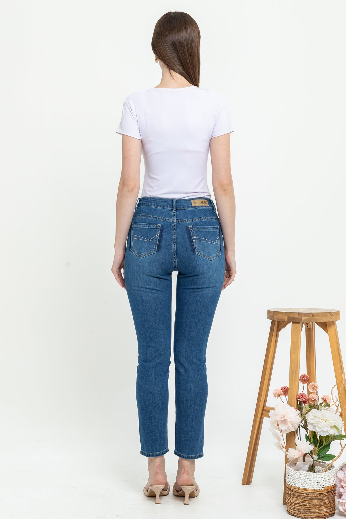 Slim Dark Blue Jeans s447