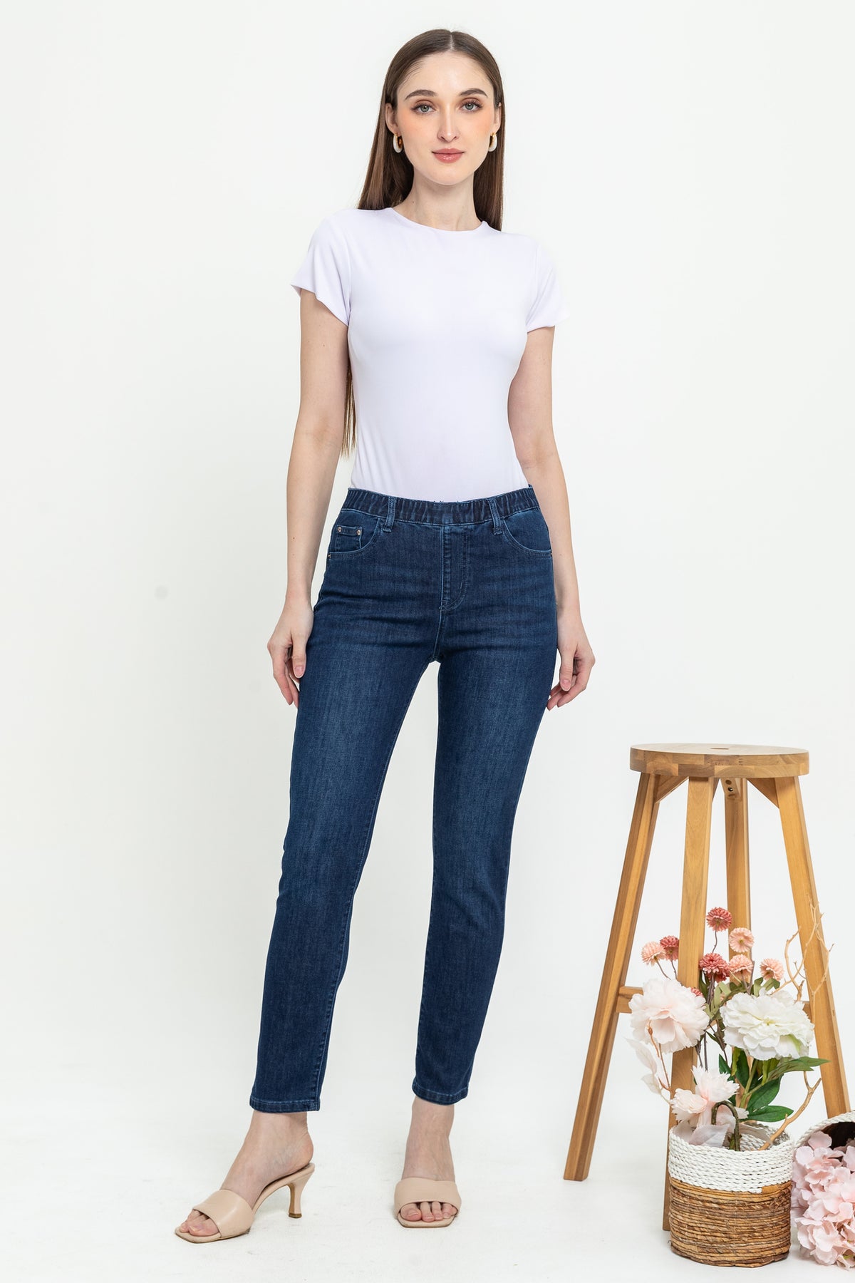 Slim Dark Blue Jeans s444
