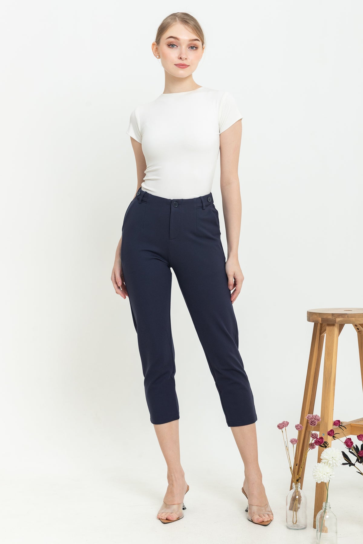 Combed Cotton Cropped Pants n512