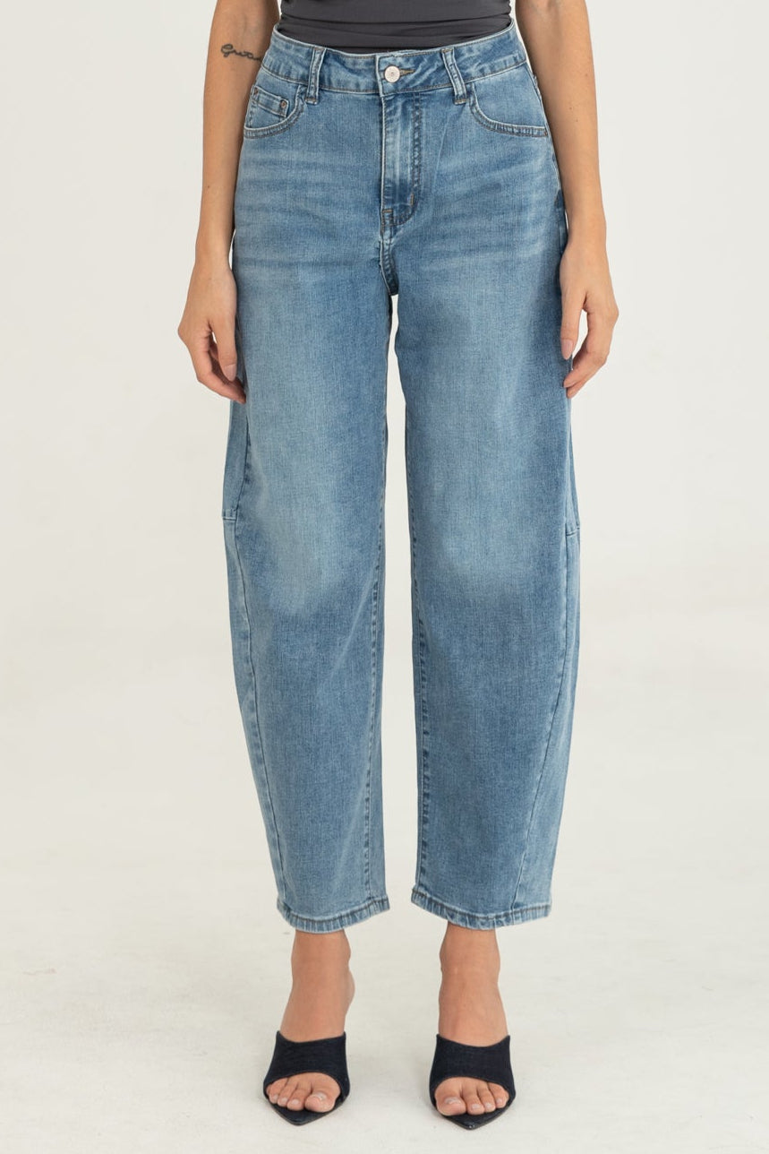 Barrel Light Blue Jeans c215