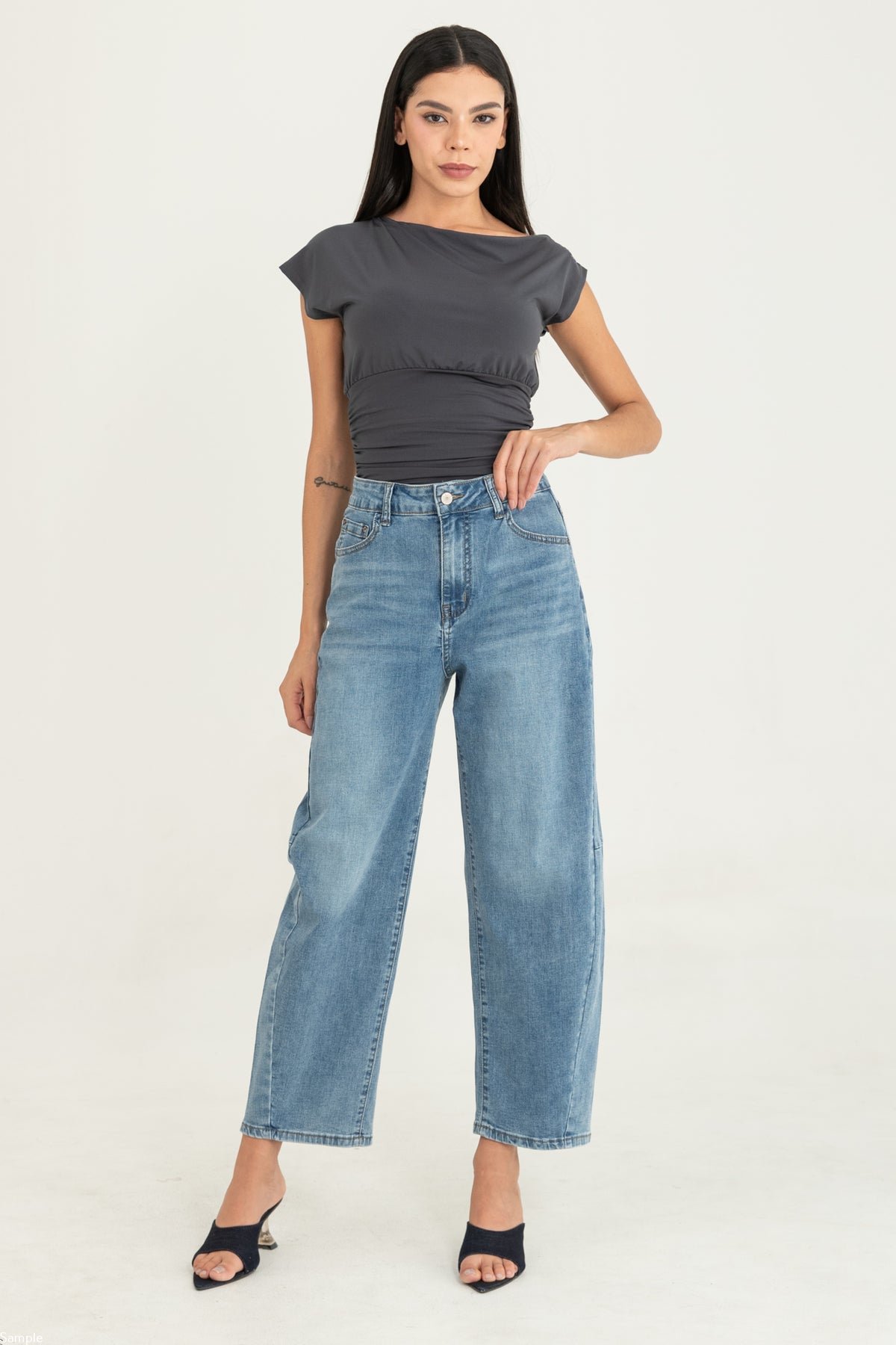 Barrel Light Blue Jeans c215