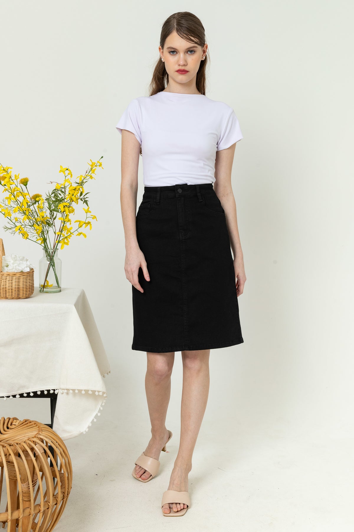 Skirt Black Jeans s413