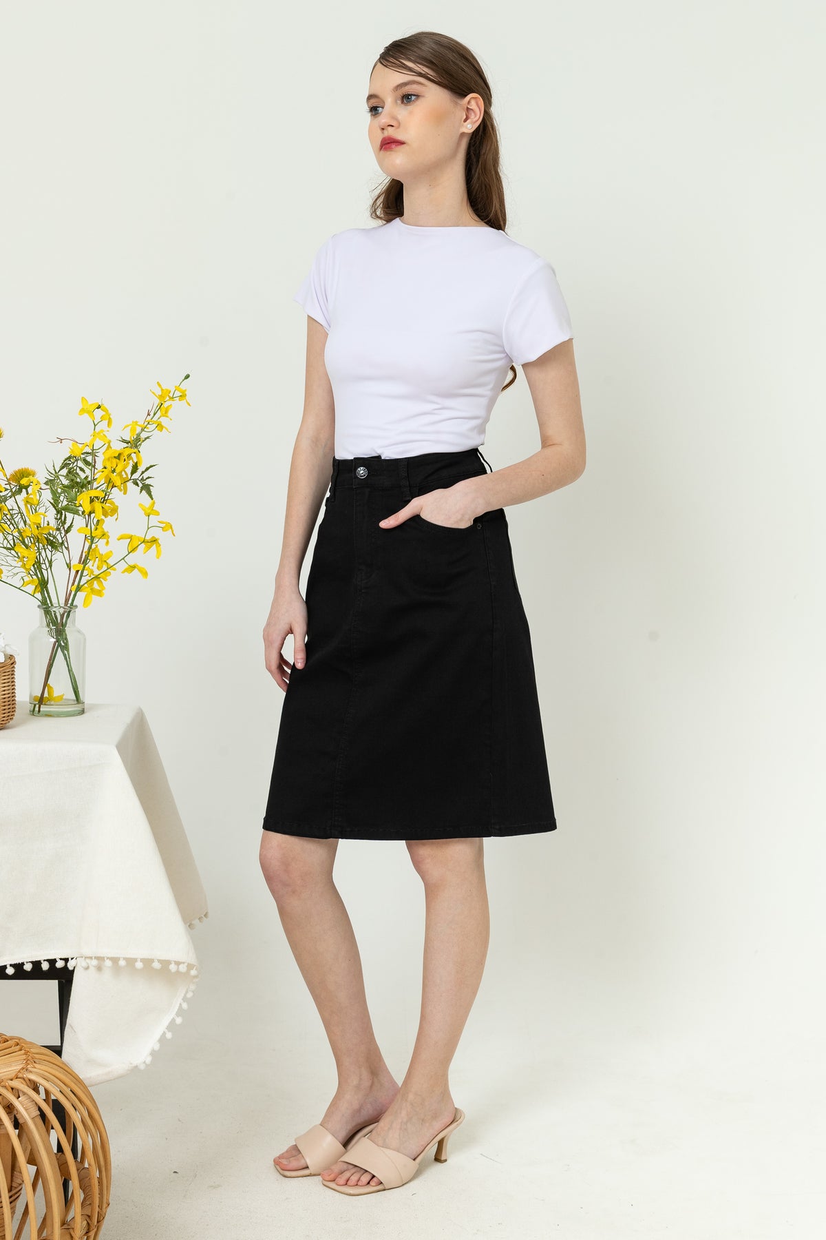 Skirt Black Jeans s413