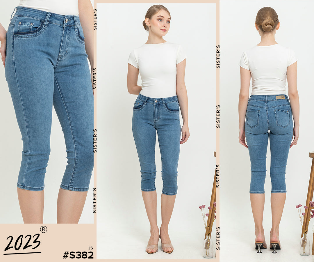 Capri Light Blue Jeans s382