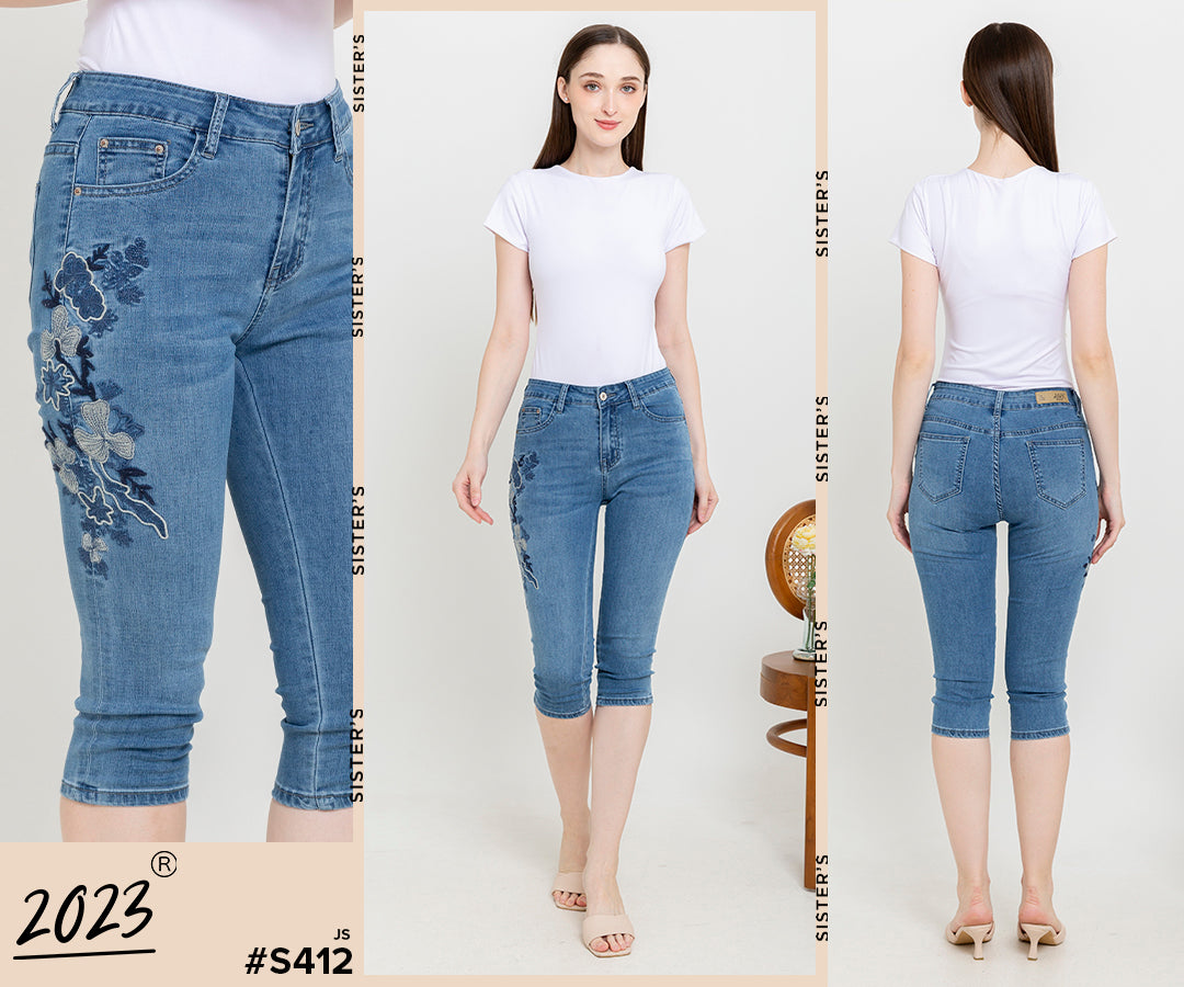 Capri Light Blue Patch Jeans s412